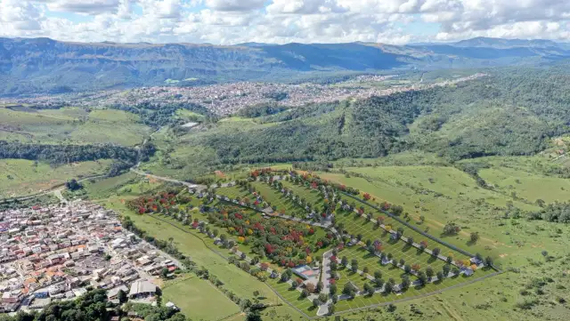 Guarita de Segurança e Pórtico de Entrada — Lauto's Residencial